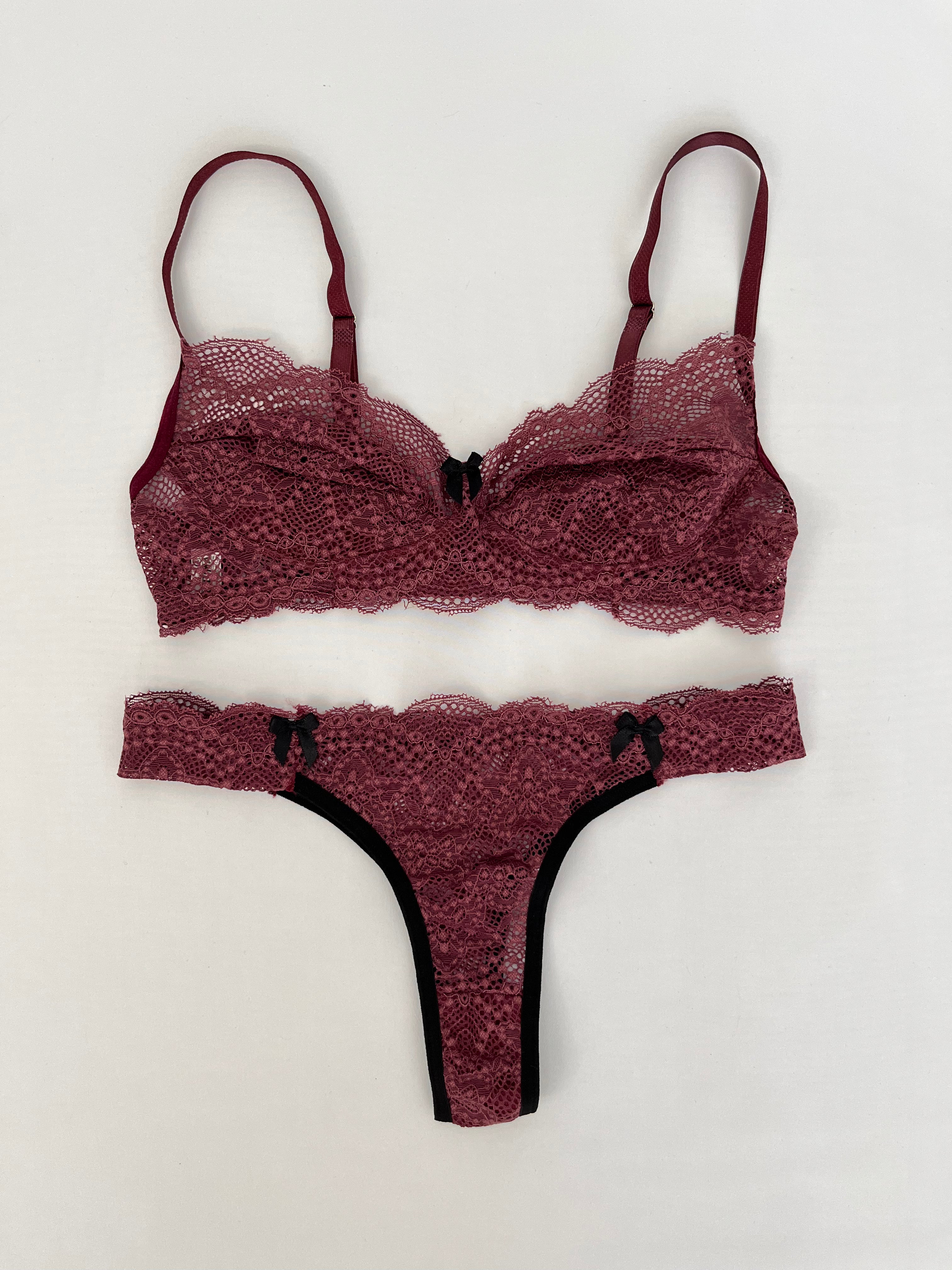 Burgundy / Black
