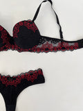 Black / Red